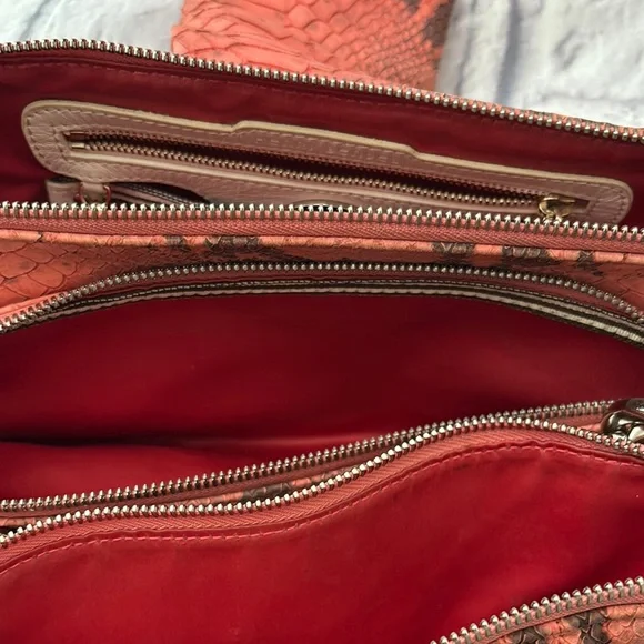🔵LIKE NEW Henri Bendel Coral Snake Bag - Picture 8 of 13